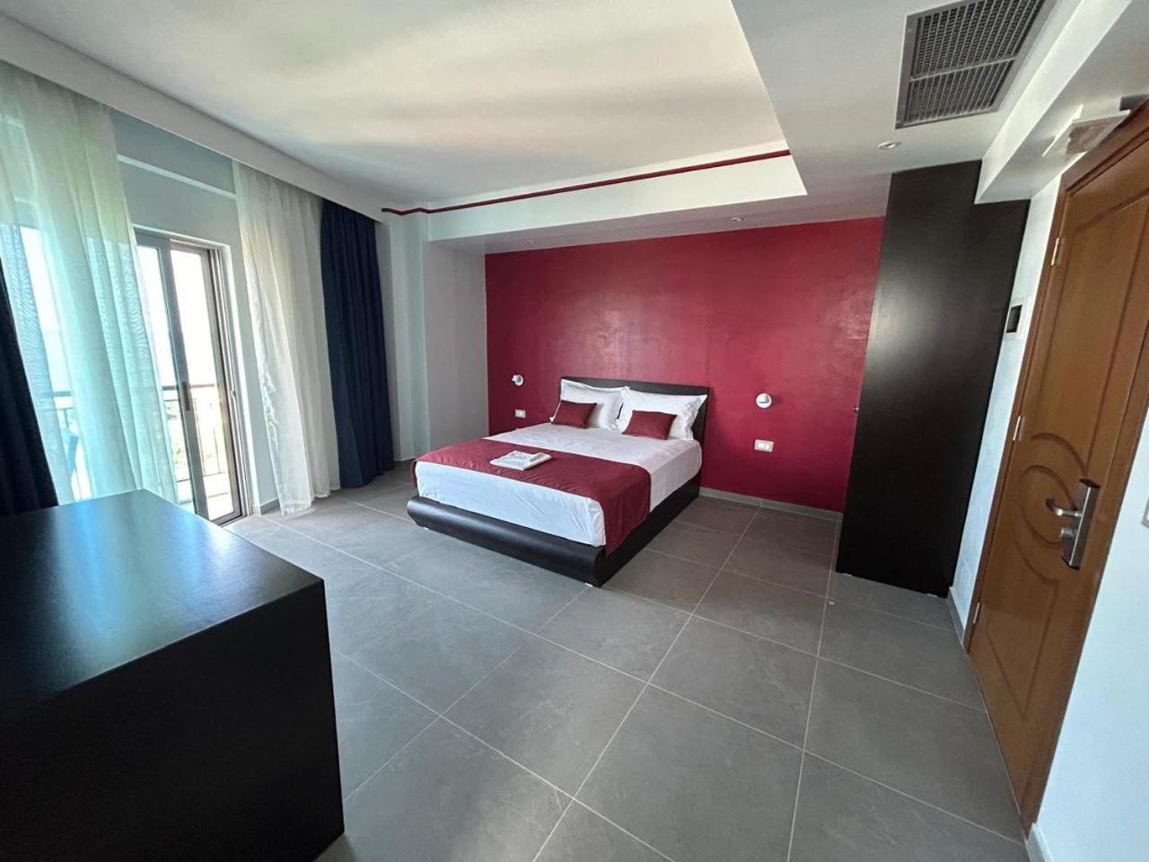 Hotel Borshi Buitenkant foto