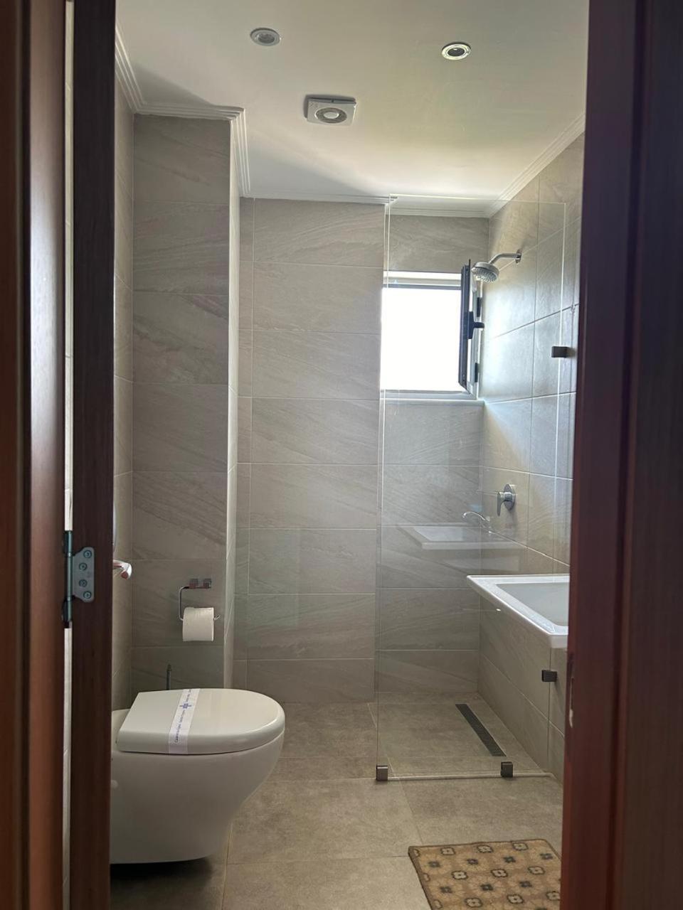 Hotel Borshi Kamer foto